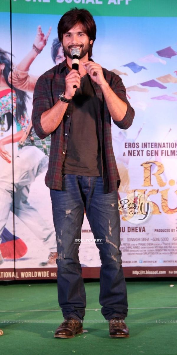 Shahid Kapoor at the Promotion of the R.... Rajkumar (305449)