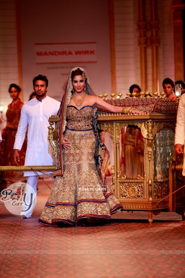 Sophie Chowdhary walks the ramp at the Aamby Valley India Bridal Fashion Week - Day 5