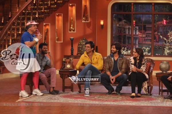 Ali Asgar performs on Comedy Nights with Kapil (305558)