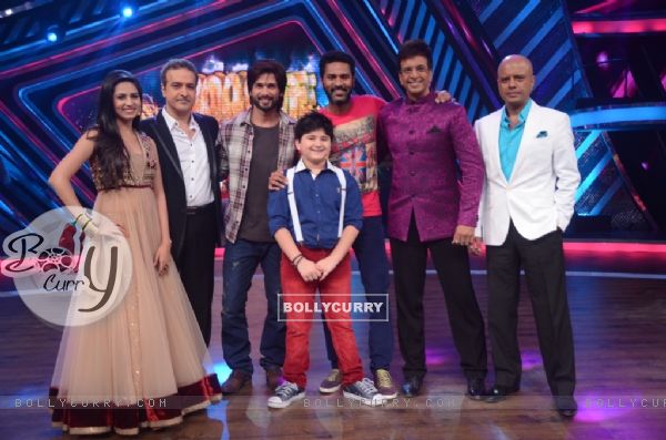 Grand premiere of Boogie Woogie with Shahid and Prabhudeva (305802)
