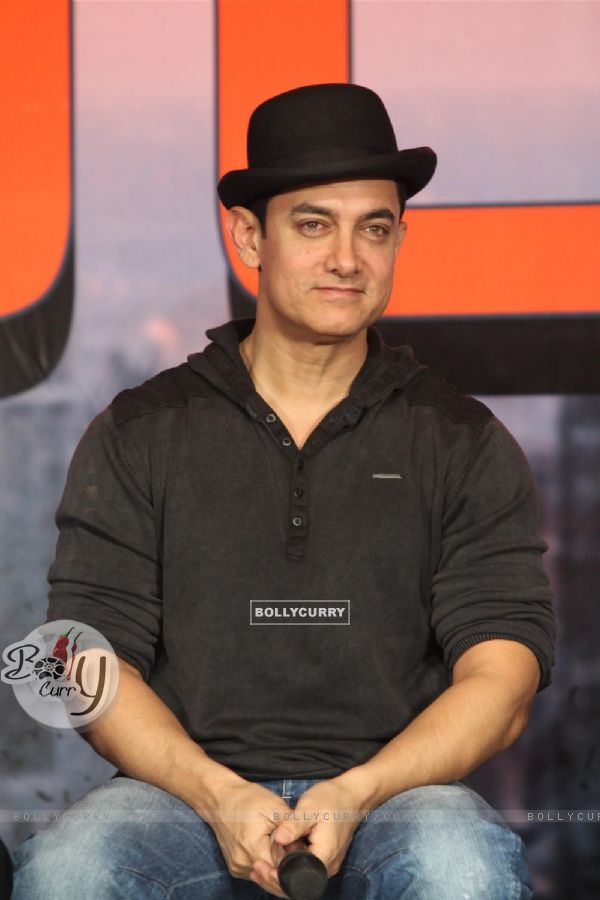 Aamir Khan at Dhoom 3 Press Conference (306178)