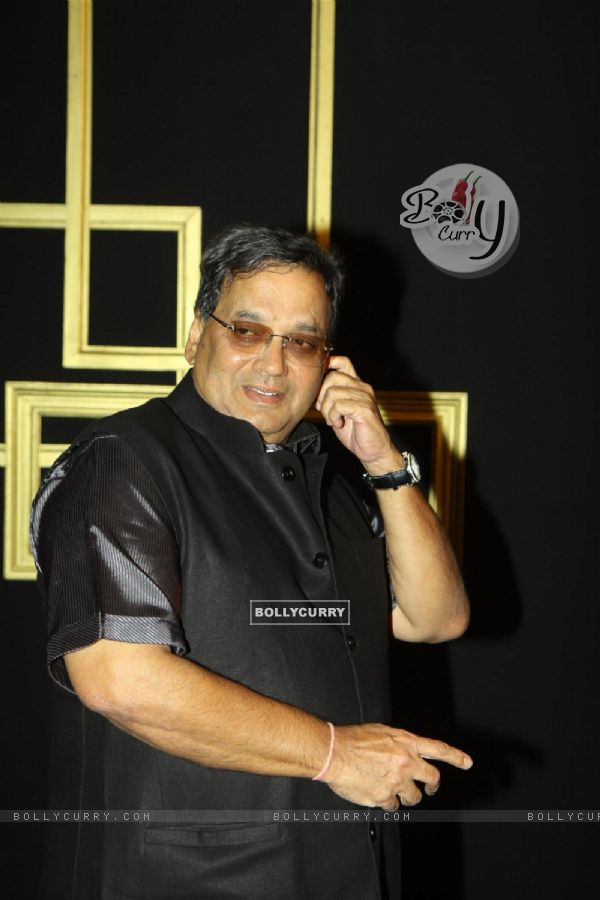 Deepika Padukone hosted Black and Gold party
