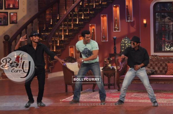 Salman Khan during Jai Ho Promptions on Comedy Night With Kapil