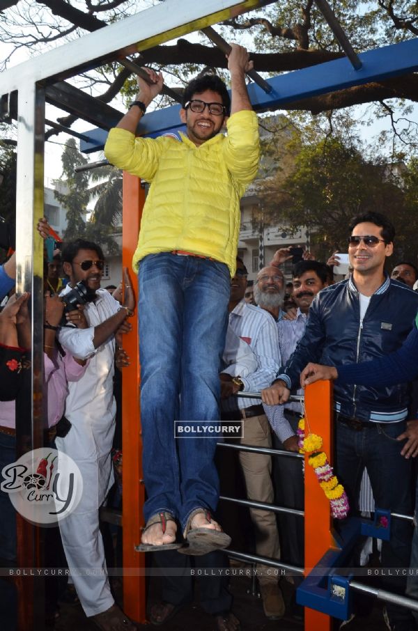 aaditya Thakrey sports some pull ups at Dino Morea's DM Fitness Station