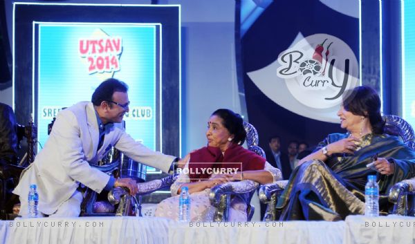 Anu Kapoor, Asha Bhosla and Sharmila Tagore at Utsav 2014 Rahul Ki Asha