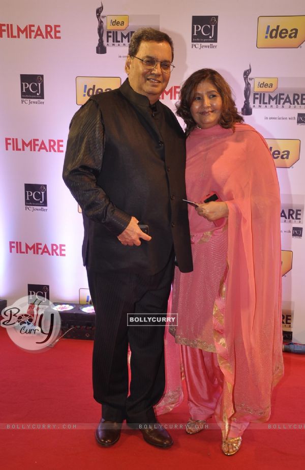 Subhash Ghai with his wife at the 59th Idea Filmfare Awards 2013