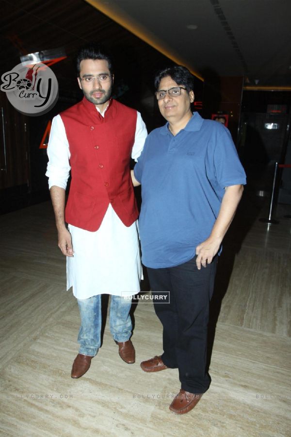 Jackky and Vashu Bhagnani at the Launch of Youngistan's First Look (310748)