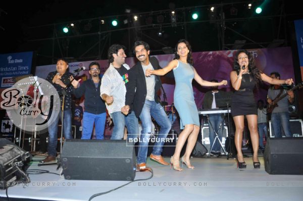The cast of the film perform at the Music launch of 'Queen'