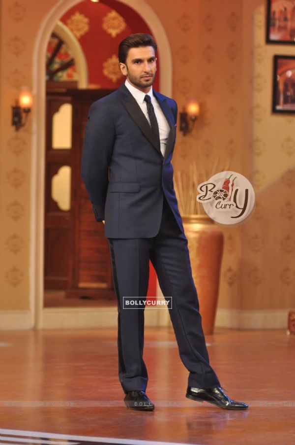 Ranveer Singh during the Promotion of 'Gunday' on Comedy Nights with Kapil (311340)
