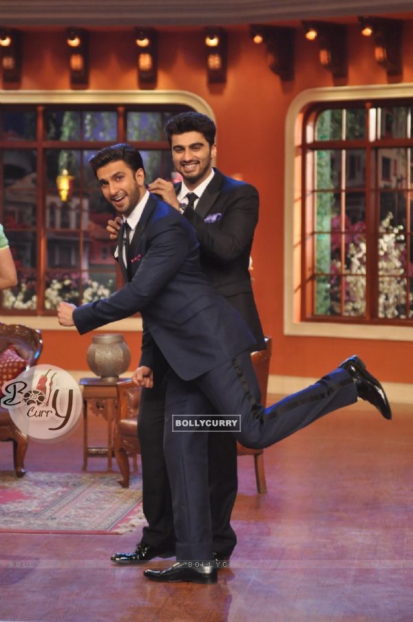 Ranveer and Arjun show off their interesting chemistry on Comedy Nights with Kapil