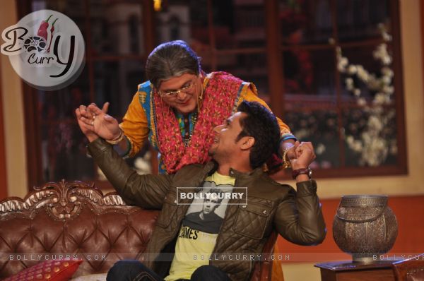 Highway Promotions on Comedy Nights With Kapil
