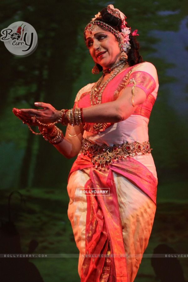 Hema Malini performs at New Delhi