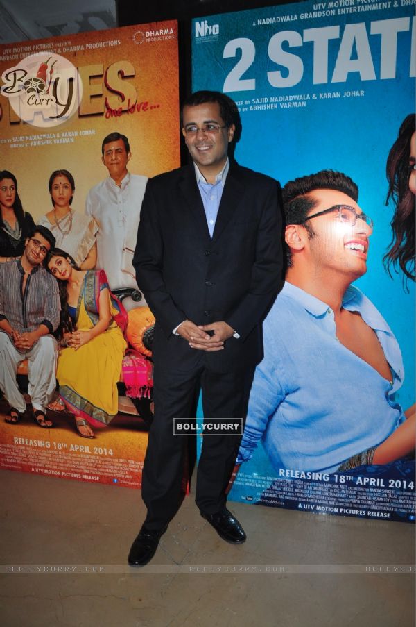 Chetan Bhagat was seen at the Trailer launch of 2 States (313434)