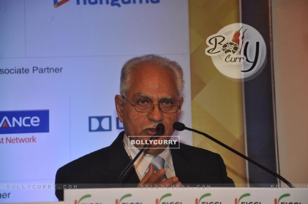 Ramesh Sippy speaks at the Inauguration of FICCI Frames