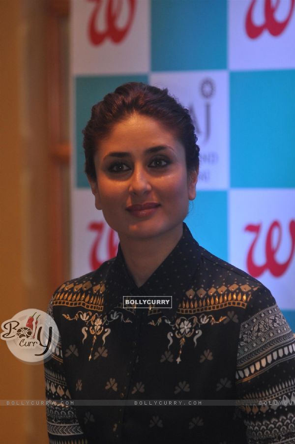Kareena Kappor at the Launch of Dont Lose Out Work Out!