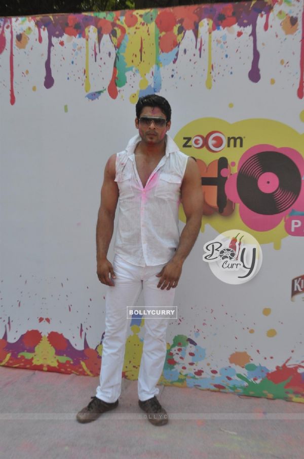 Siddharth Shukla was at the Zoom Holi Party