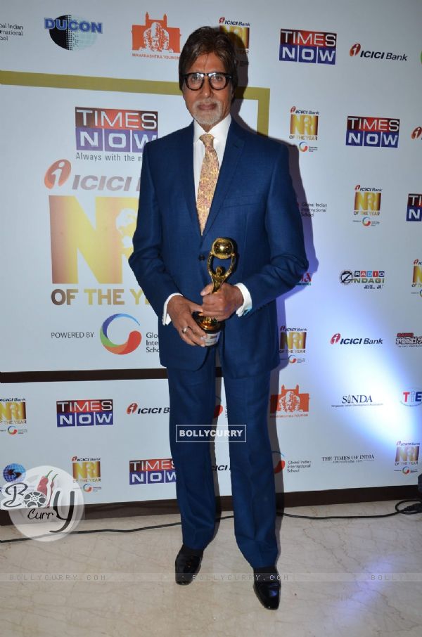 Amitabh Bachchan was at the NRI Awards 2014