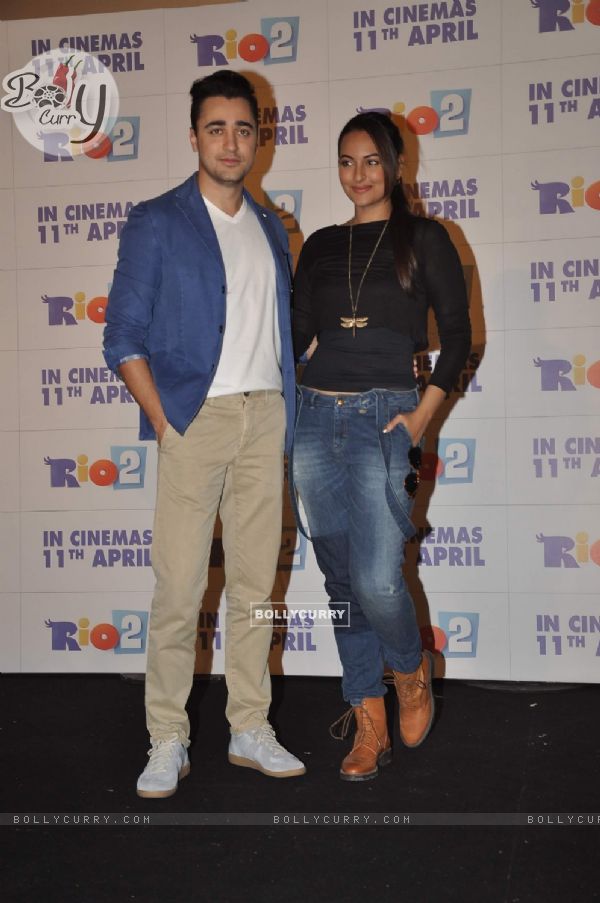 Imran and Sonakshi at the Trailer launch of film Rio 2