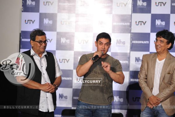 Aamir Khan addresses the Trailer launch of Heropanthi (316469)