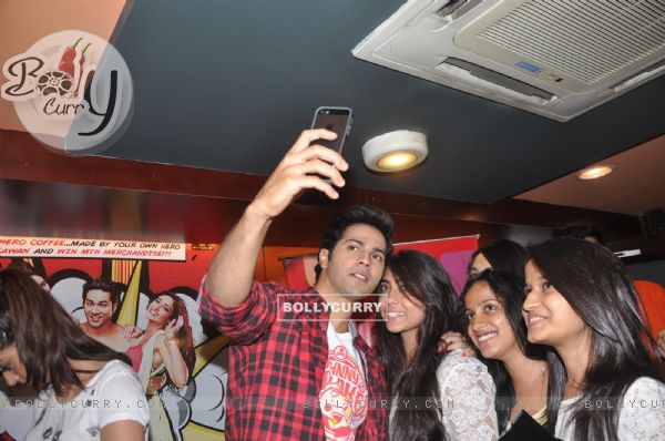 Varun Dhawan clicks a selfie with his fans (316478)