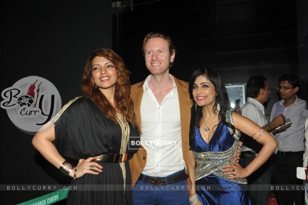 Shama Sikander, Alexx O'Neil and Shibani Kashyap at the Honouring 'SAVVY' Women