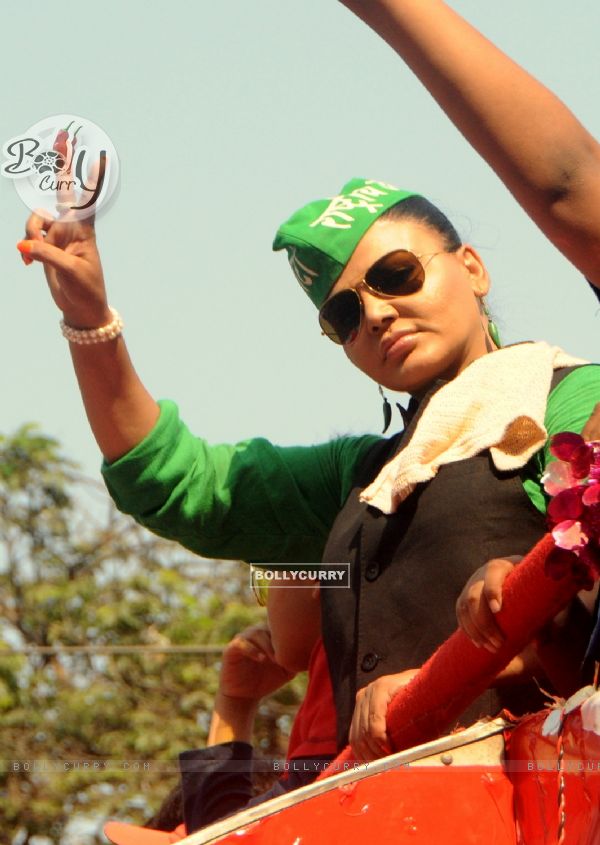 Rakhi Sawant during the Maha Rally of Rashtriya Aam Party