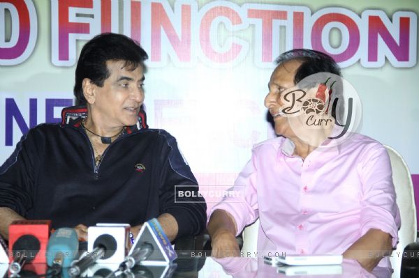 Jeetendra at the Dadasaheb Phalke Academy Awards Press Meet