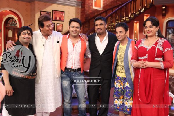 Promotion of Koelaachal at Comedy Nights With Kapil (318643)
