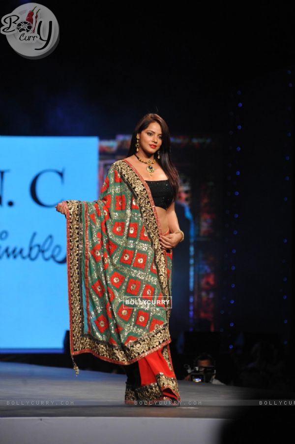 Neetu Chandra walked the ramp at the 'Caring with Style' fashion show at NSCI