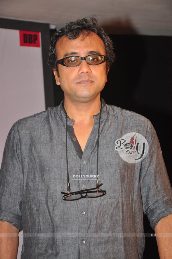 Dibakar Banerjee at the Press Conference for Titli heading for Cannes (319200)