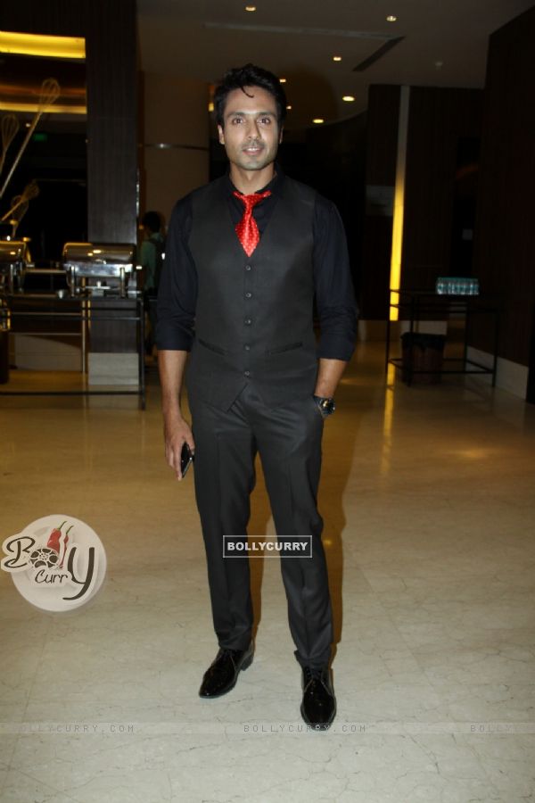 Iqbal Khan at the First look launch of Unforgettable (319913)