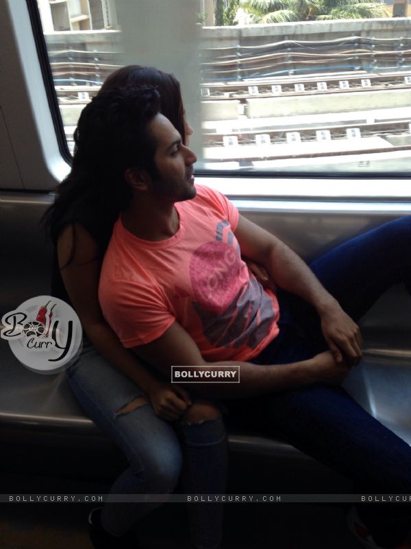 Humpty Sharma and his Dulhaniya enjoy the Mumbai metro ride