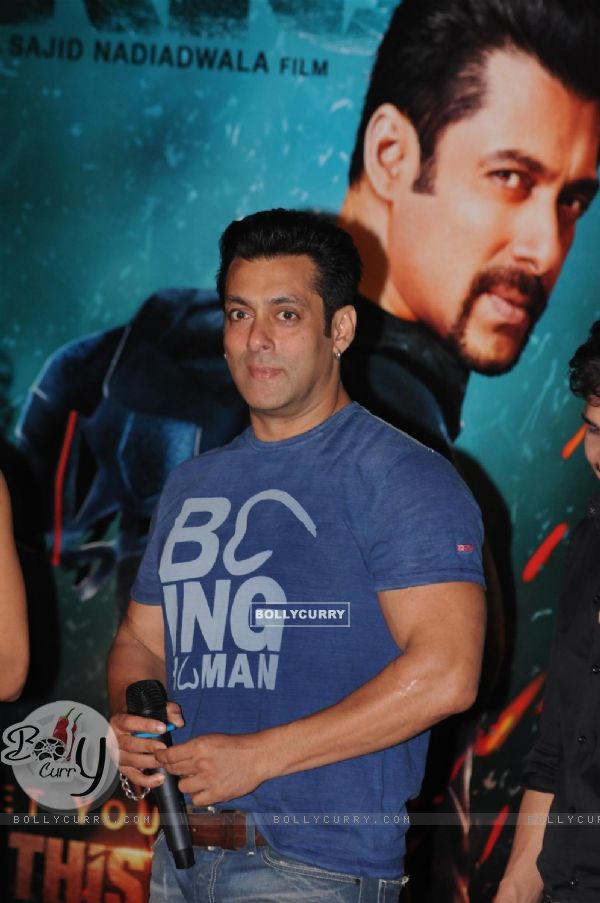 Salman Khan at the Song launch of 'Kick' (322647)
