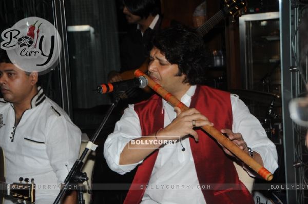 Rakesh Chaurasiya performing at the Music Mania event