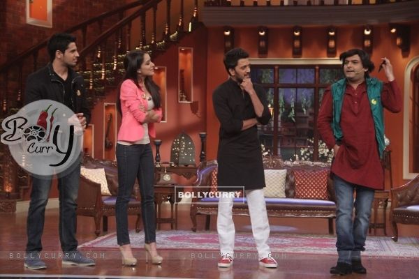 Promotions of Ek Villain on Comedy Nights With Kapil (323434)