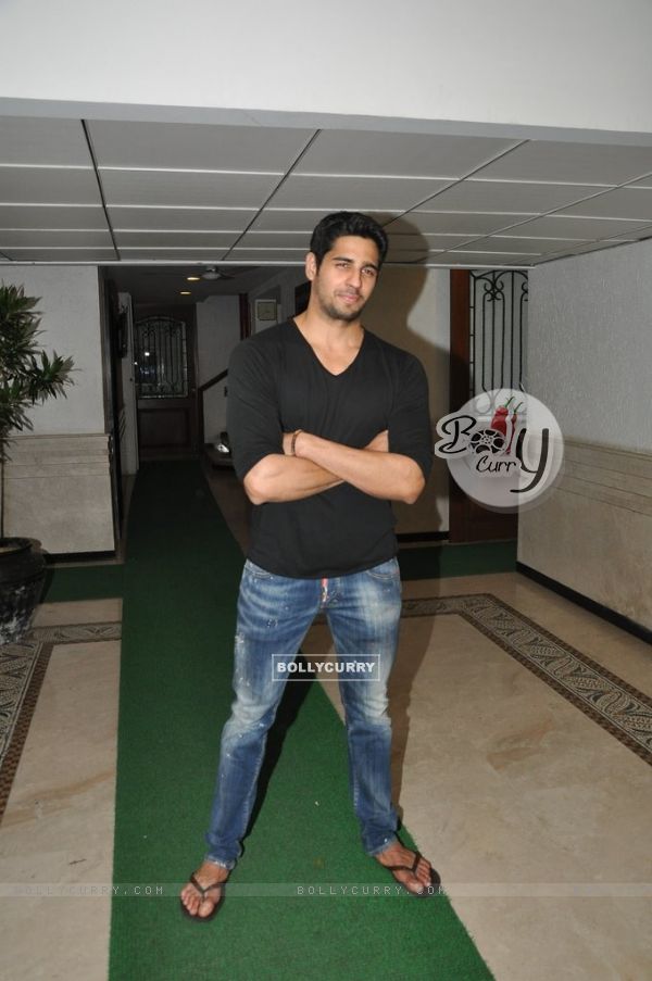 Sidharth Malhotra at the success party of Ek Villain (323860)