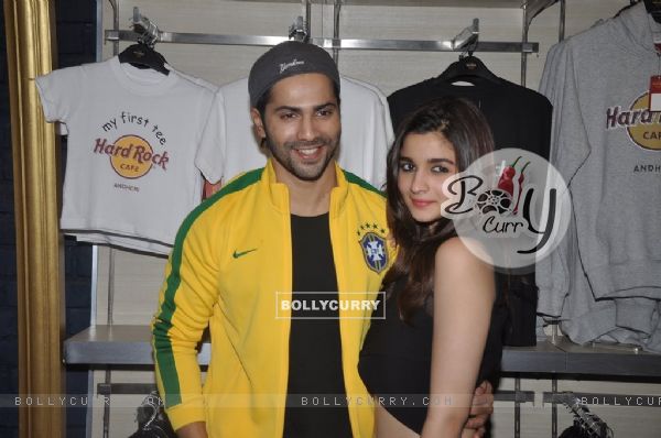 Alia and Varun for Sony SIX FIFA promotions at Hard Rock Cafe (324491)