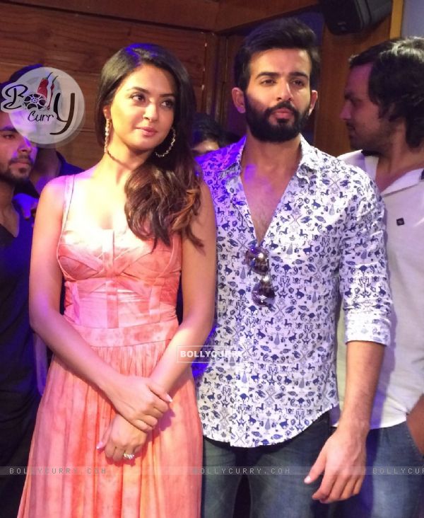 Jay Bhanushali and Surveen Chawla at the Promotions of Hate Story 2 in Jaipur (325875)