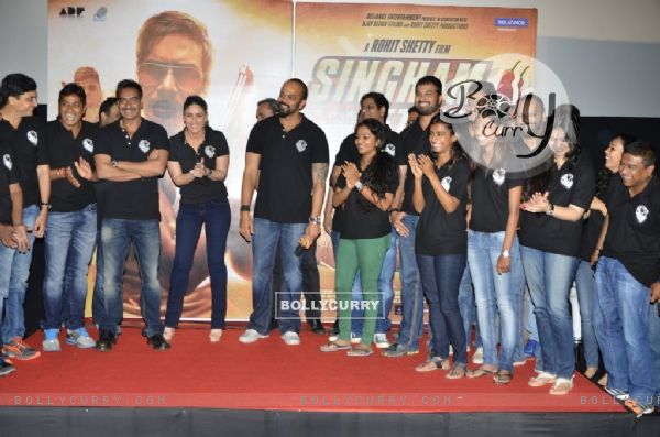 The cast and crew of Singham Returns at Trailor Launch (326199)
