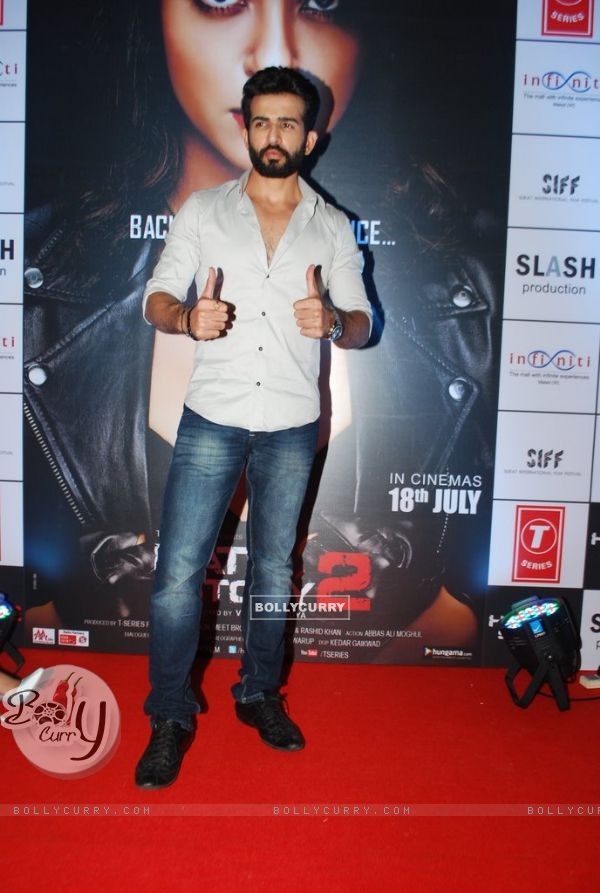 Jay Bhanushali was all thums up at the Promotions of Hate Story 2
