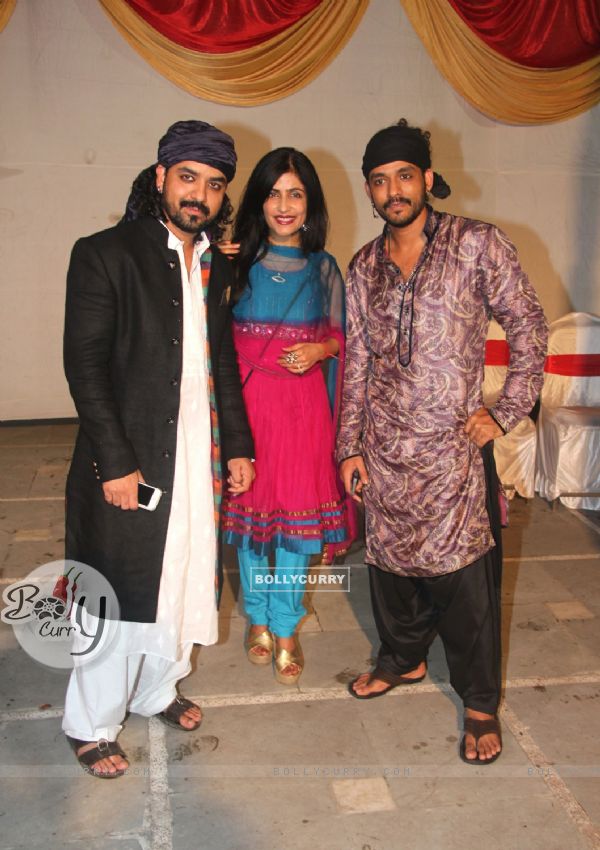 Shibani Kashyap with Sharib-Toshi at their Iftaar party and Sufi Mehfil
