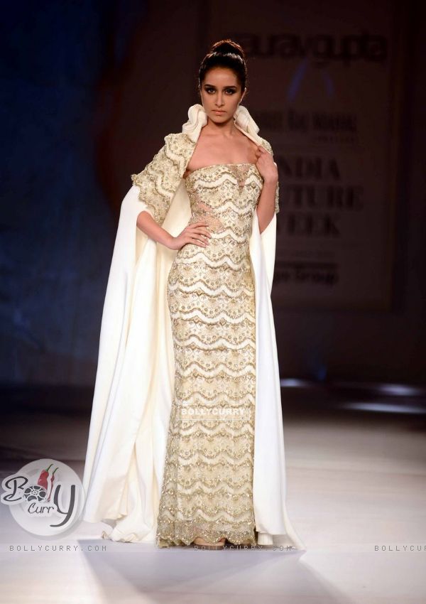 Shraddha Kapoor walks the ramp for Gaurav Gupta at the Indian Couture Week - Day 4