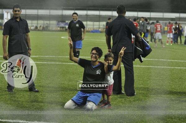 Kiran Rao poses with her son Azad at Charity Football Match