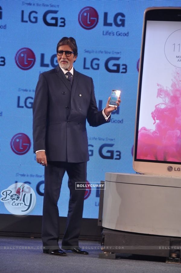 Amitabh Bachchan with LG Mobile