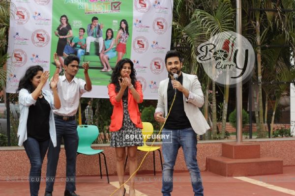 Vir Das interact with the students at Symbiosis College Pune