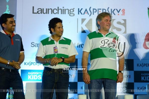 Sachin Tendulkar and Eugene Kaspersky at the launch of Kaspersky Kids Awareness Program