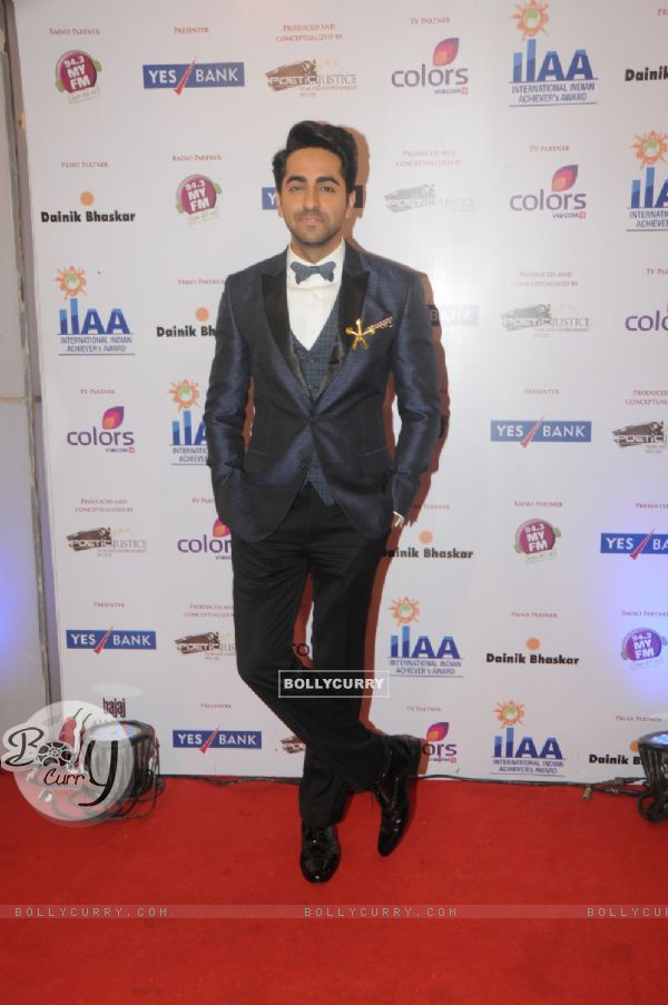 Ayushman Khurana poses for the media at International Indian Achiever's Award 2014