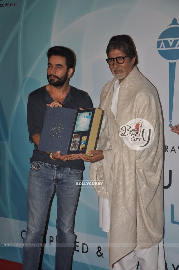Amitabh Bachchan launches Shekhar Ravjiani's Hanuman Chalisa Album