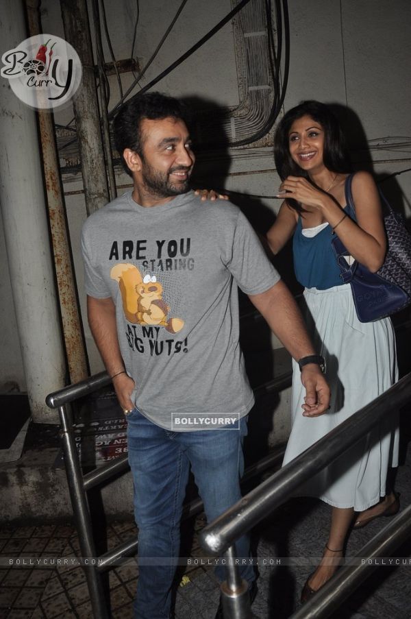 Shilpa Shetty and Raj Kundra were spotted at PVR