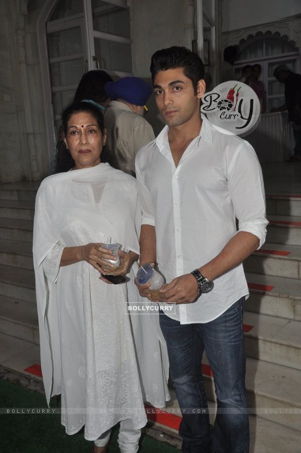 Ruslaan Mumtaz with his mother at the Memorial Service for Dharmesh Tiwari